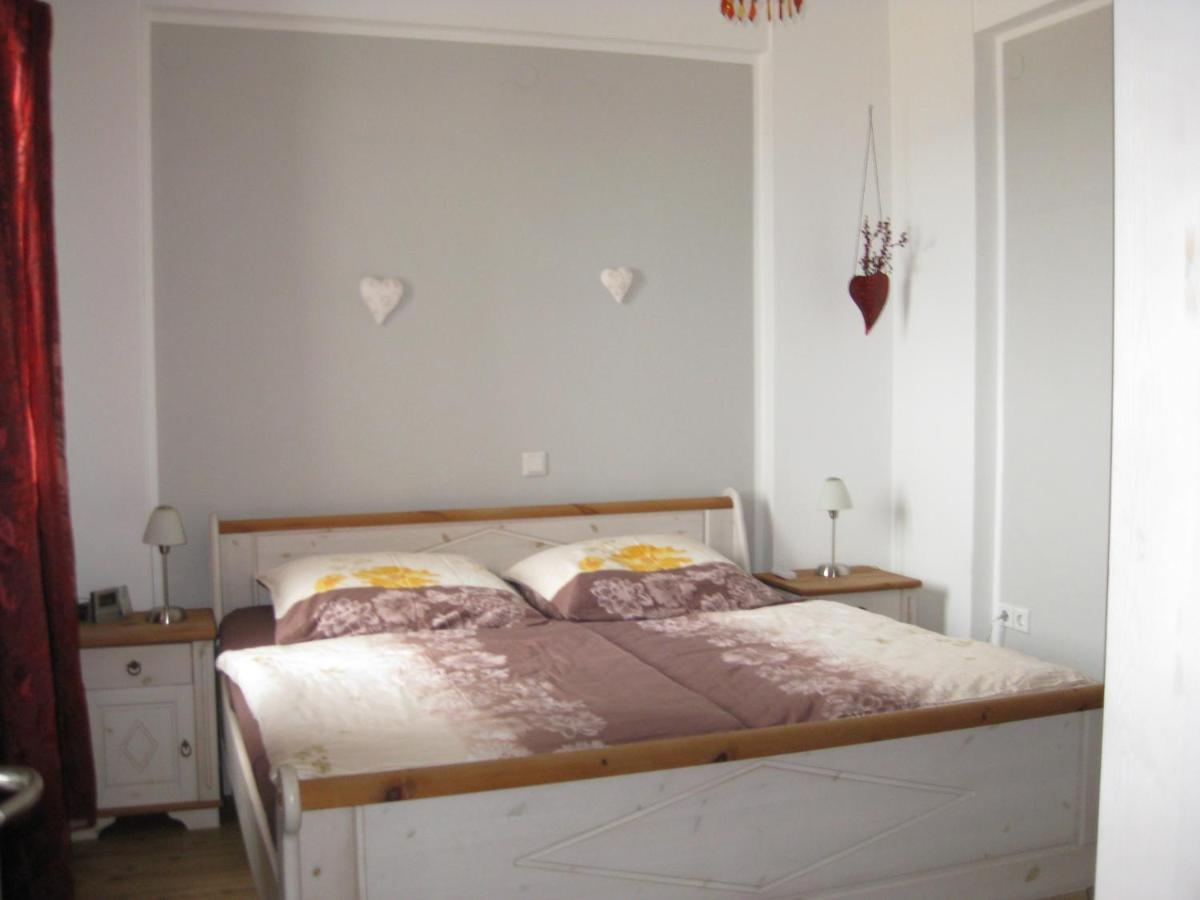 Astra-Ferienhaus Mit Grosser Dachterrasse Und Top-Ausstattung In Nas アルメニスティス エクステリア 写真