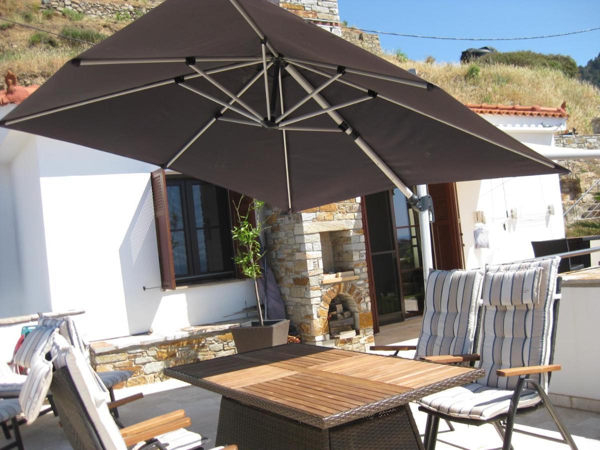 Astra-Ferienhaus Mit Grosser Dachterrasse Und Top-Ausstattung In Nas アルメニスティス エクステリア 写真