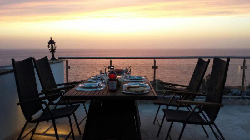 Astra-Ferienhaus Mit Grosser Dachterrasse Und Top-Ausstattung In Nas アルメニスティス エクステリア 写真