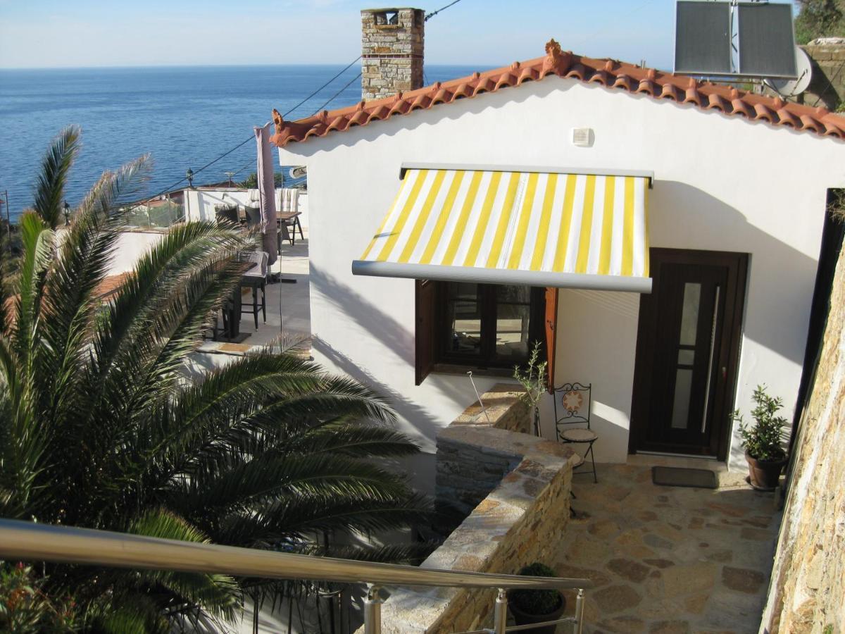Astra-Ferienhaus Mit Grosser Dachterrasse Und Top-Ausstattung In Nas アルメニスティス エクステリア 写真